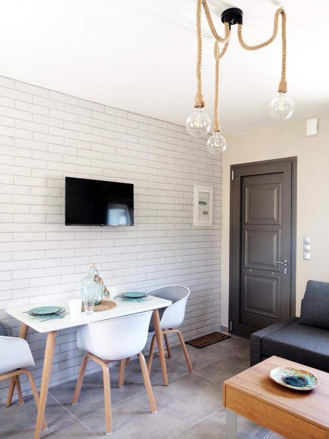 ארגוסטולי Serenity Superior Suite Apartment מראה חיצוני תמונה