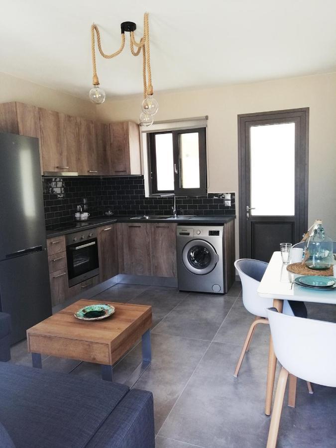 ארגוסטולי Serenity Superior Suite Apartment מראה חיצוני תמונה